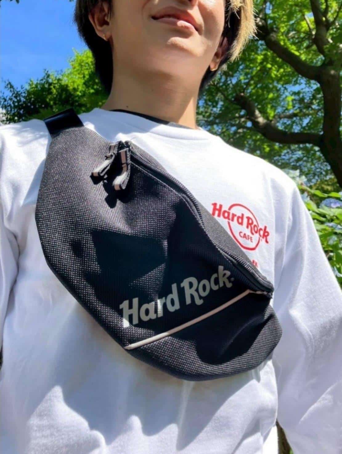 🖤 Deluxe Waist Bag