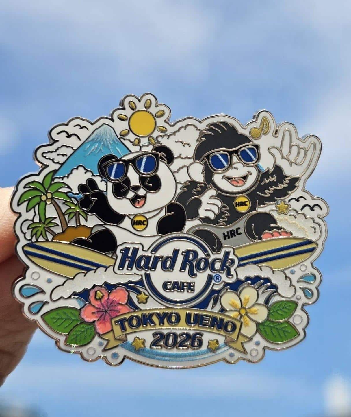 🌊SURFIN PANDA PIN🌊